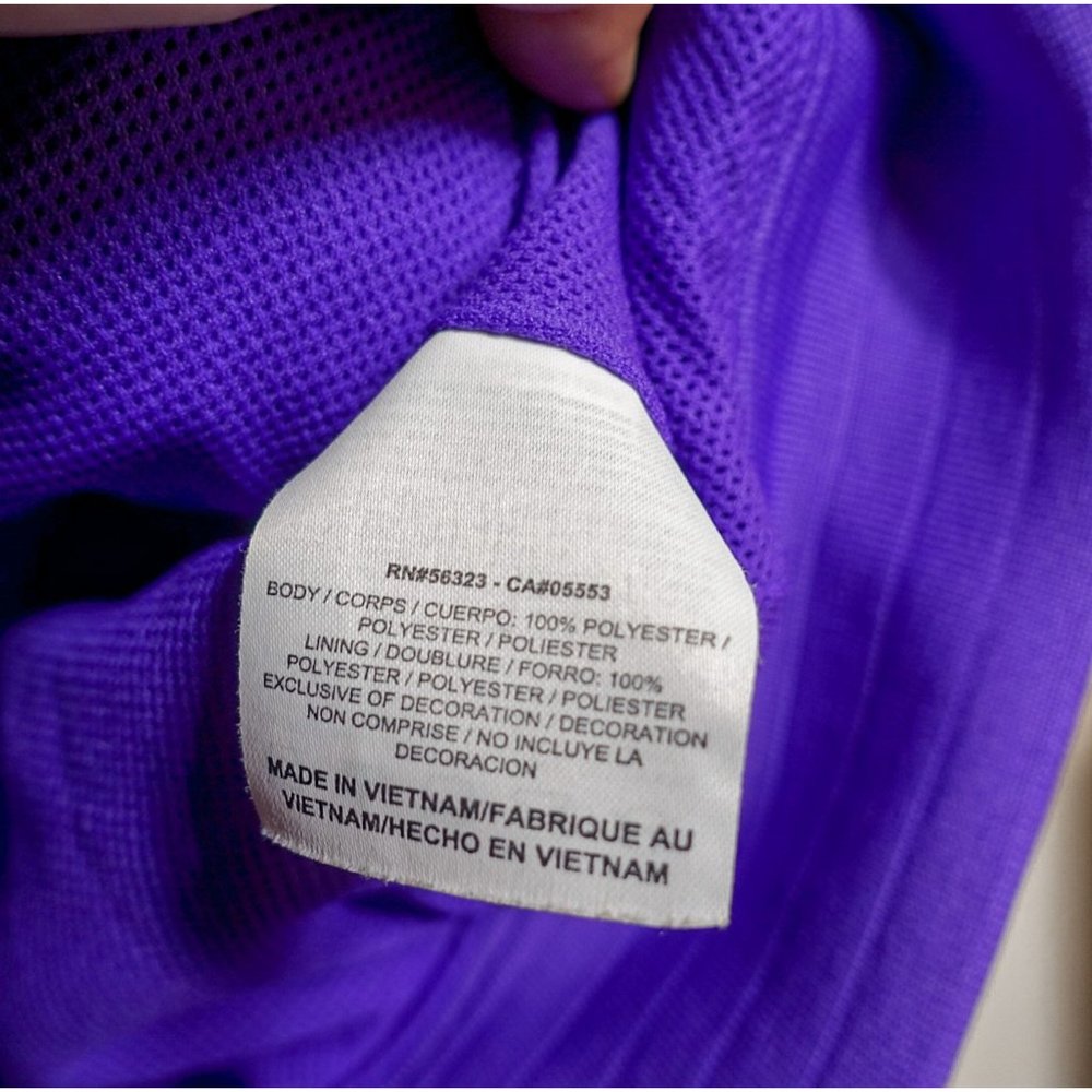 Nike Girls Small Jacket Hooded Windbreaker Purple Full-Zip Athletic Athleisure - Picture 5 of 5